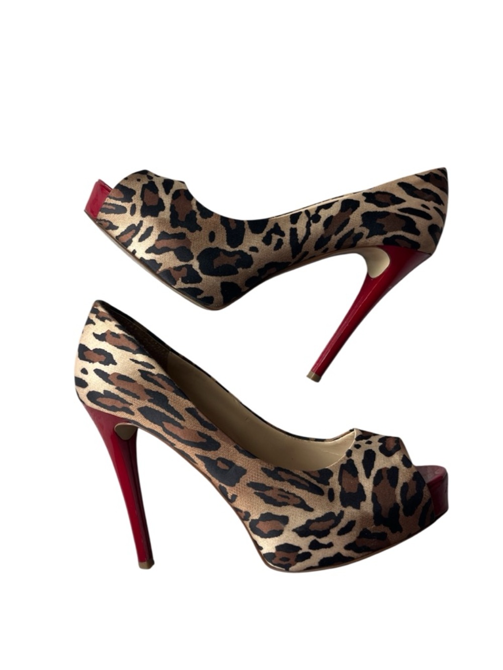 GUESS LEOPARD PRINT PEEP TOE HIGH HEELS WOMENS SIZE 8 5”